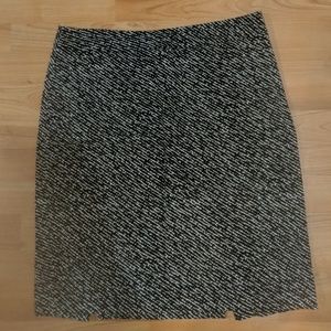 *Like New* NY&C patterned Pencil Skirt